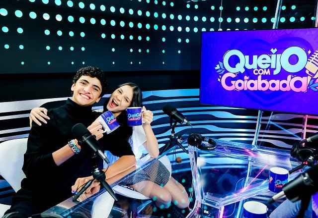 Vinícius Pieri, Jolie, Ana Zimerman e Nicholas Torres no Queijo com Goiabada