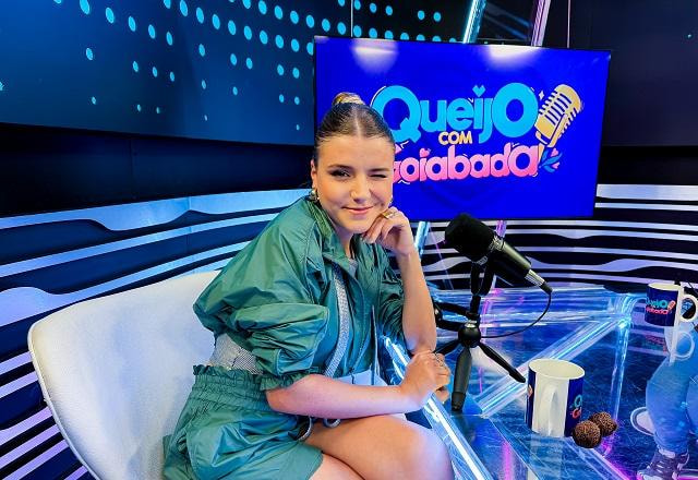Giu Nassa, Nicholas Torres e Ana Zimerman no Queijo com Goiabada