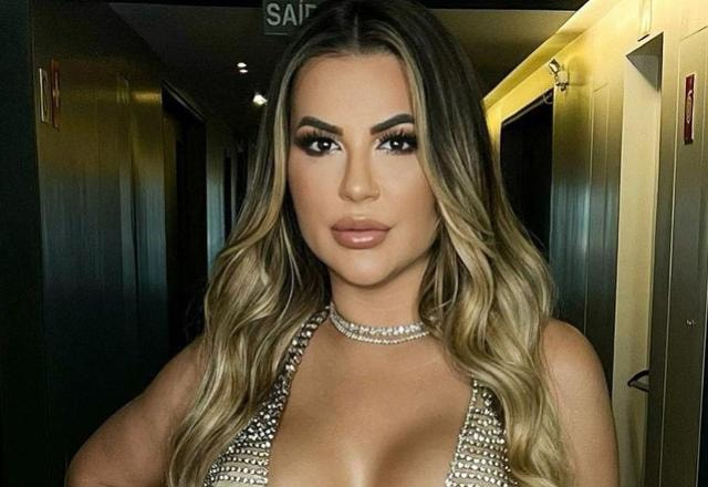 Deolane Bezerra