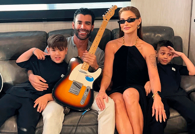 Andressa Suita, Gusttavo Lima e os filhos do casal