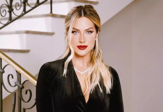 A apresentadora Giovanna Ewbank