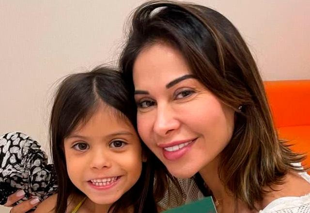 Maíra Cardi e Sophia