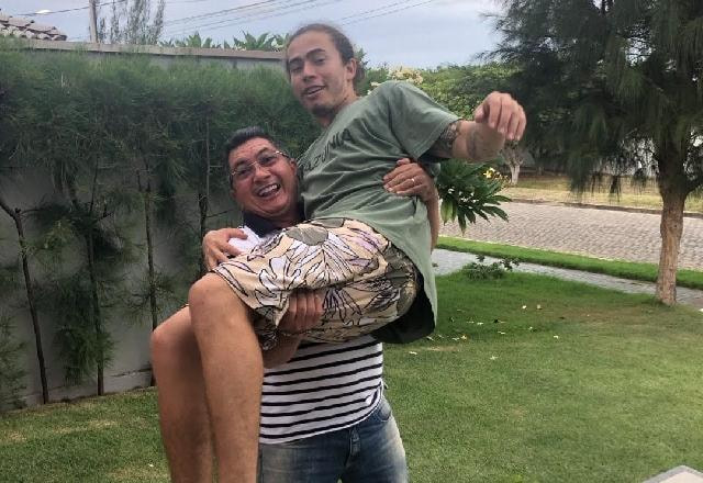 whindersson nunes e pai