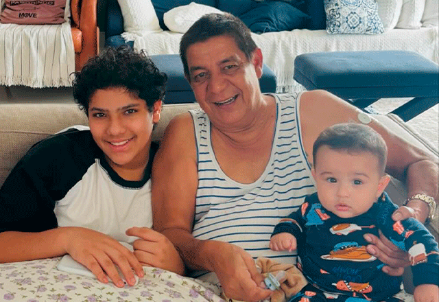 zeca pagodinho e os netos