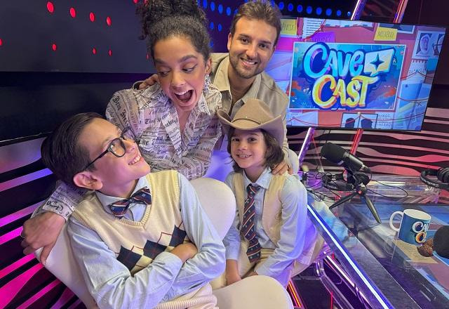 Laura Castro, Nicholas Torres, Bernardo Prado e Lucca Almeida no CaveCast.
