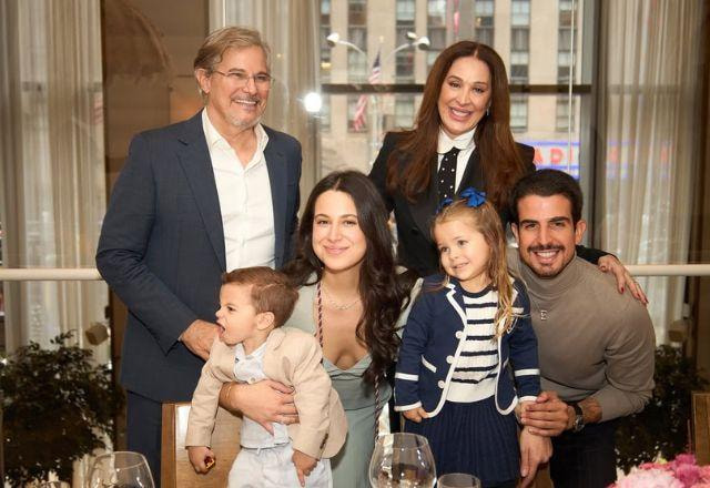 Edson, Claudia, Luca, Sophia, Chiara e Enzo