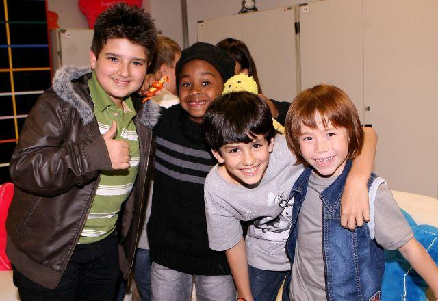 Elenco de Carrossel