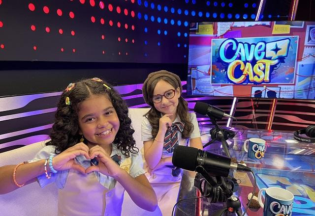 Wallentina Bomfim, Manu Bistene, Nicholas Torres e Laura Castro no CaveCast