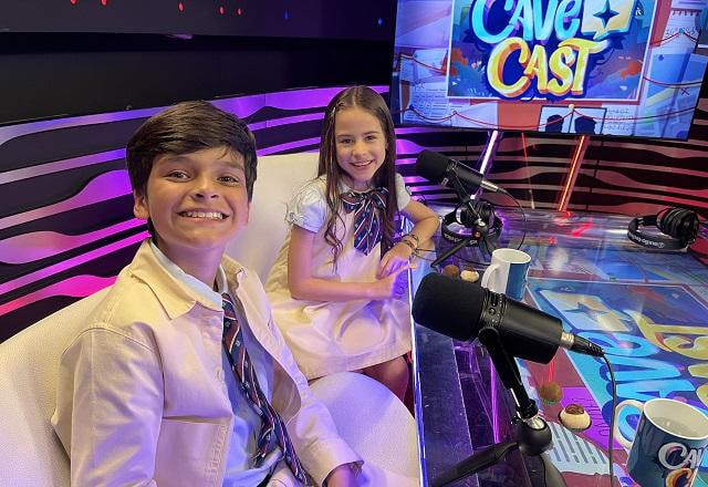 Guilherme Tavares, Mel Summers, Nicholas Torres e Laura Castro no CaveCast