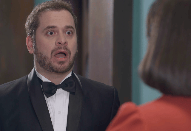 César chocado com o pedido de Elisa