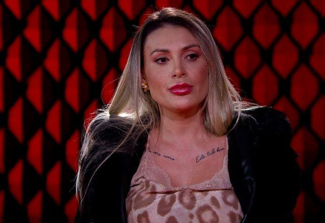 Andressa Urach No Alvo