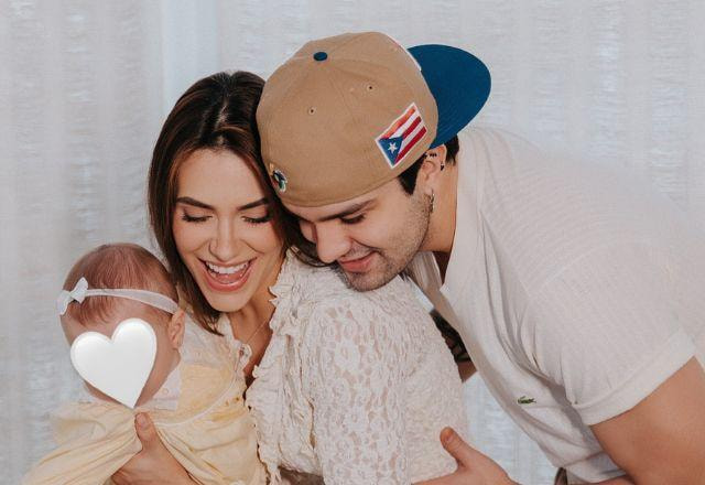 Jade Magalhães e Luan Santana com a filha, Serena