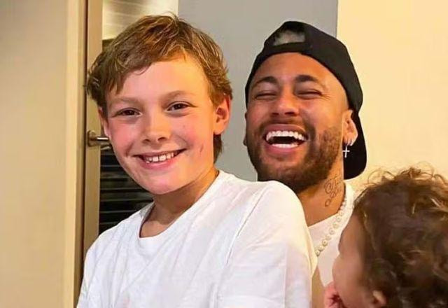 Davi Lucca e Neymar Jr.