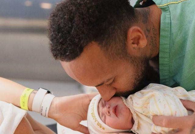Neymar publica nova foto de Mel, sua filha caçula