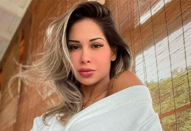 Maíra Cardi