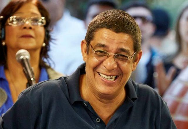 Zeca Pagodinho conta história inusitada do casamento e arranca risadas
