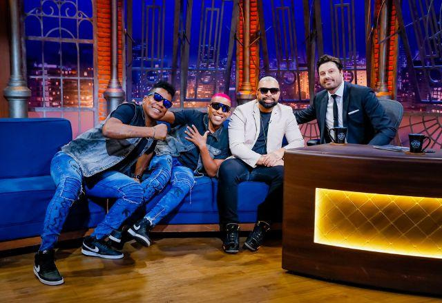 Bonde do Tigrão e Danilo Gentili no The Noite