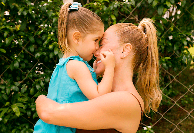 Poliana Rocha e Maria Flor