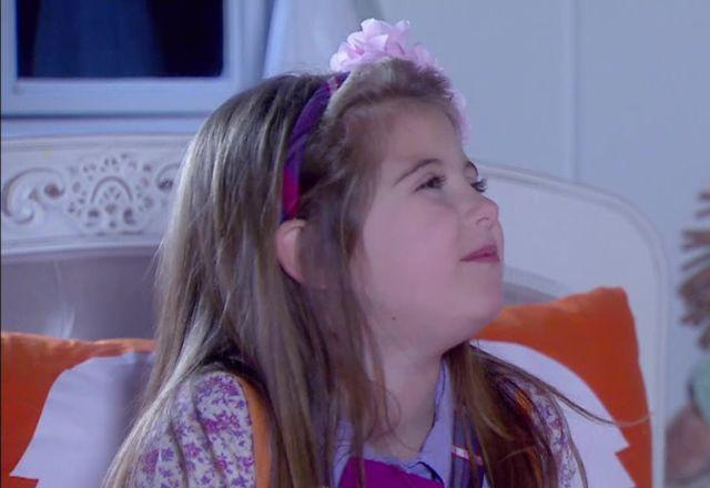 Mesmo sem Gustavo querer, a filha do empresário fica sabendo de algo que os Lários esconderam por muito temp