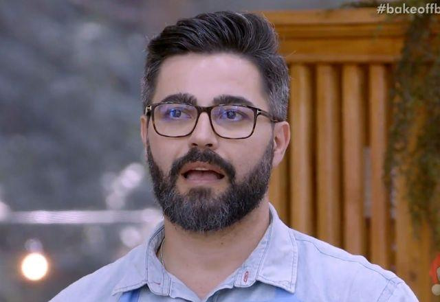 Desafios surpresa e trabalho em dupla marcaram o episódio Bake Off Brasil deste sábado