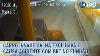 Carro invade calha exclusiva e causa acidente com BRT no Fundão Carro invade calha exclusiva e causa acidente com BRT no Fundão