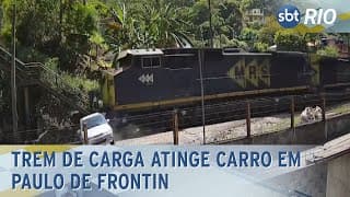 Trem de carga atinge carro em Paulo de Frontin Trem de carga atinge carro em Paulo de Frontin