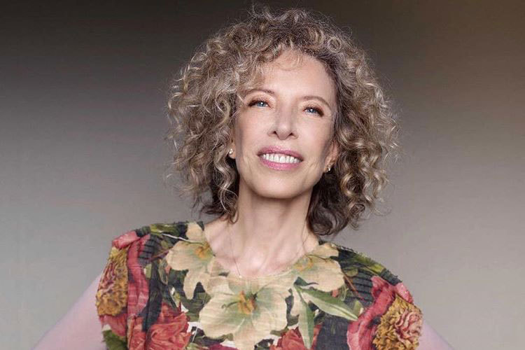 a jornalista marilia gabriela