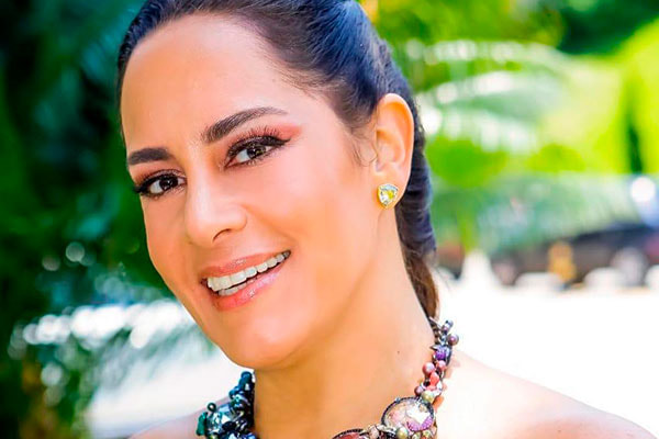 a apresentadora do Bom Dia & Cia, Silvia Abravanel