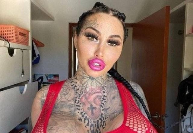 Mary Magdalene tira selfie