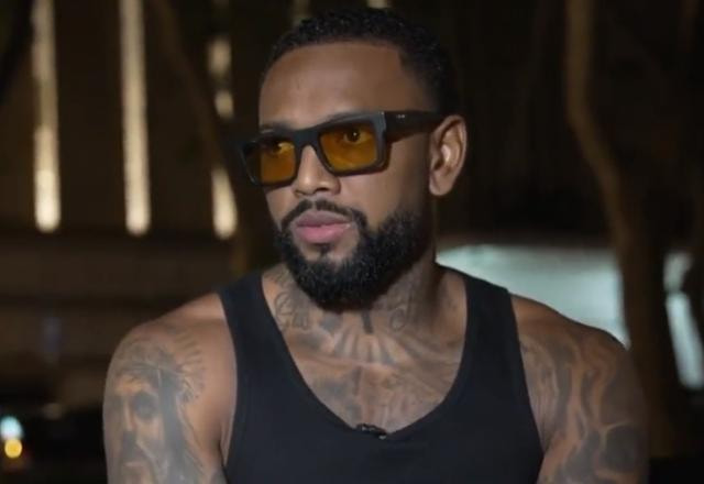 O cantor Nego do Borel