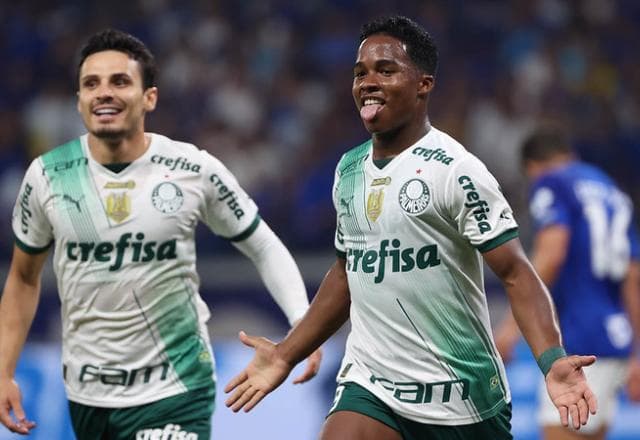 Palmeiras é campeão do Brasileirão 2023 após empate com Cruzeiro - SBT TV -  SBT TV