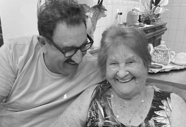 SBT TV | Morre mãe de Ratinho aos 88 anos