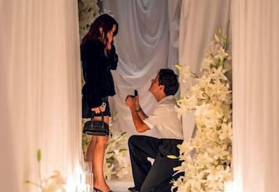 Camila Mendes e Rudy Mancuso anunciam noivado