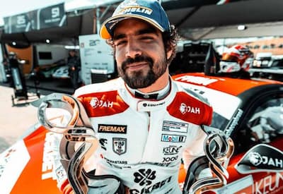 Caio Castro sofre acidente durante treino automobilístico no Paraná