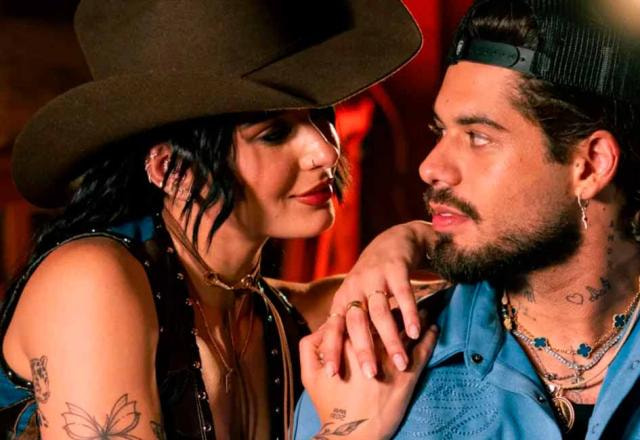 Ana Catela e Zé Felipe se olham apaixonados