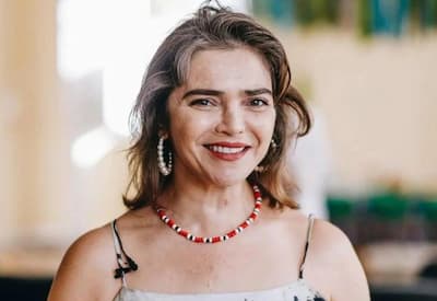 Amigo fala sobre primeiros sintomas do câncer de Titina Medeiros