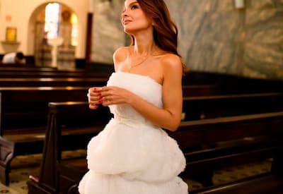 Maiara é é crismada e vestido escolhido para o momento divide opiniões na web